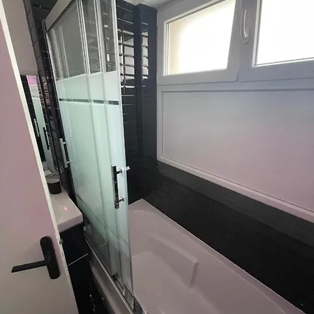 Literie Haut De Gamme Entre Gare Et Centre Ville Dunkirk Exterior foto